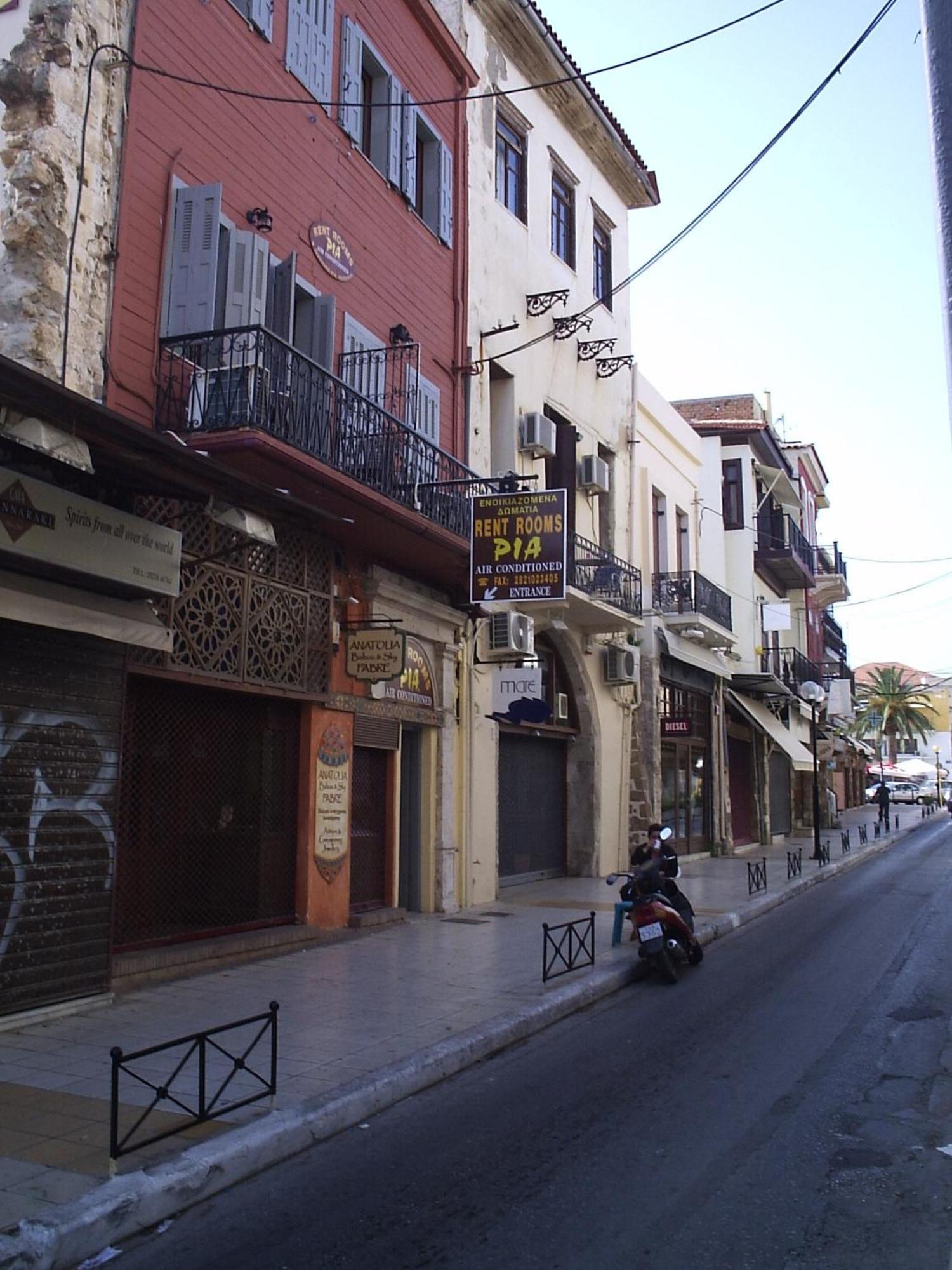 Pia Rooms Chania  Exterior foto